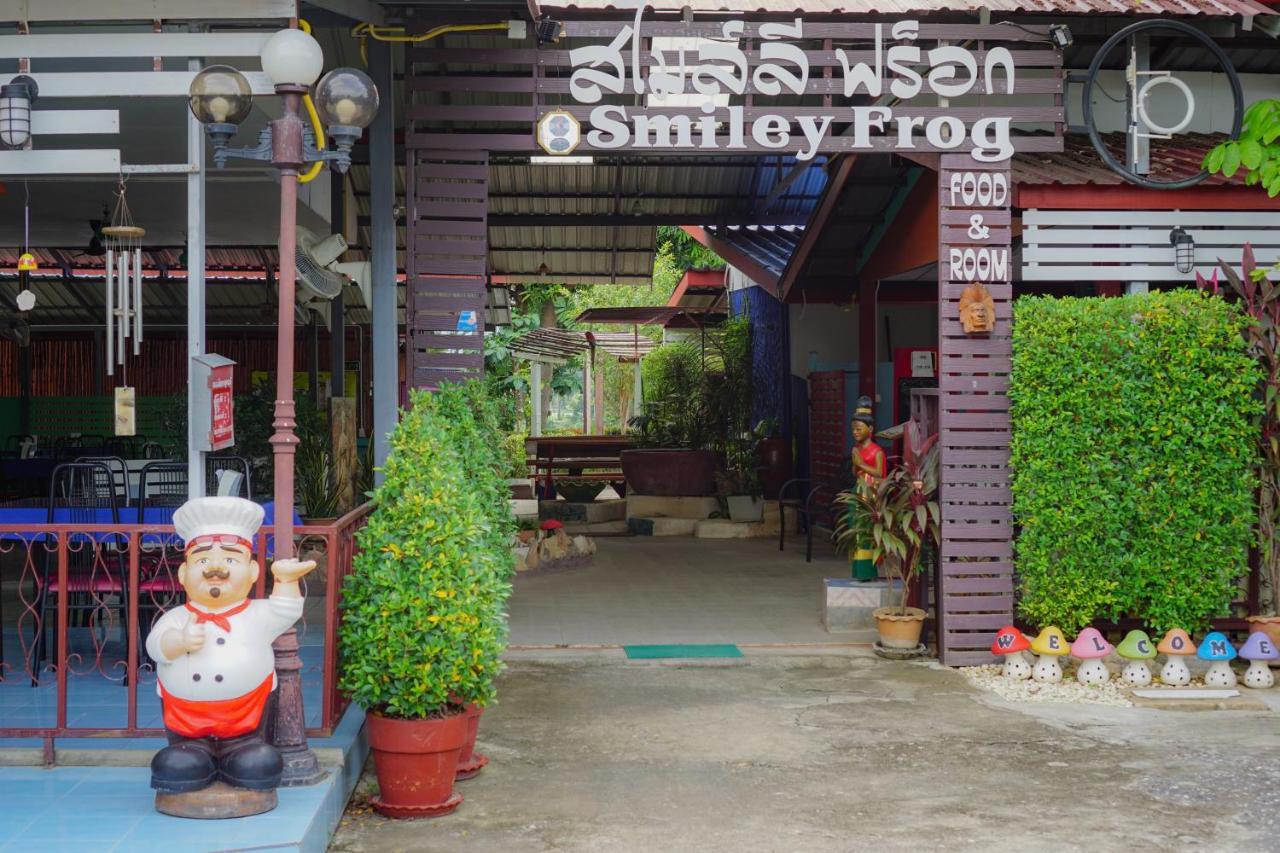 Smiley Frog Apartment Kanchanaburi Exterior photo