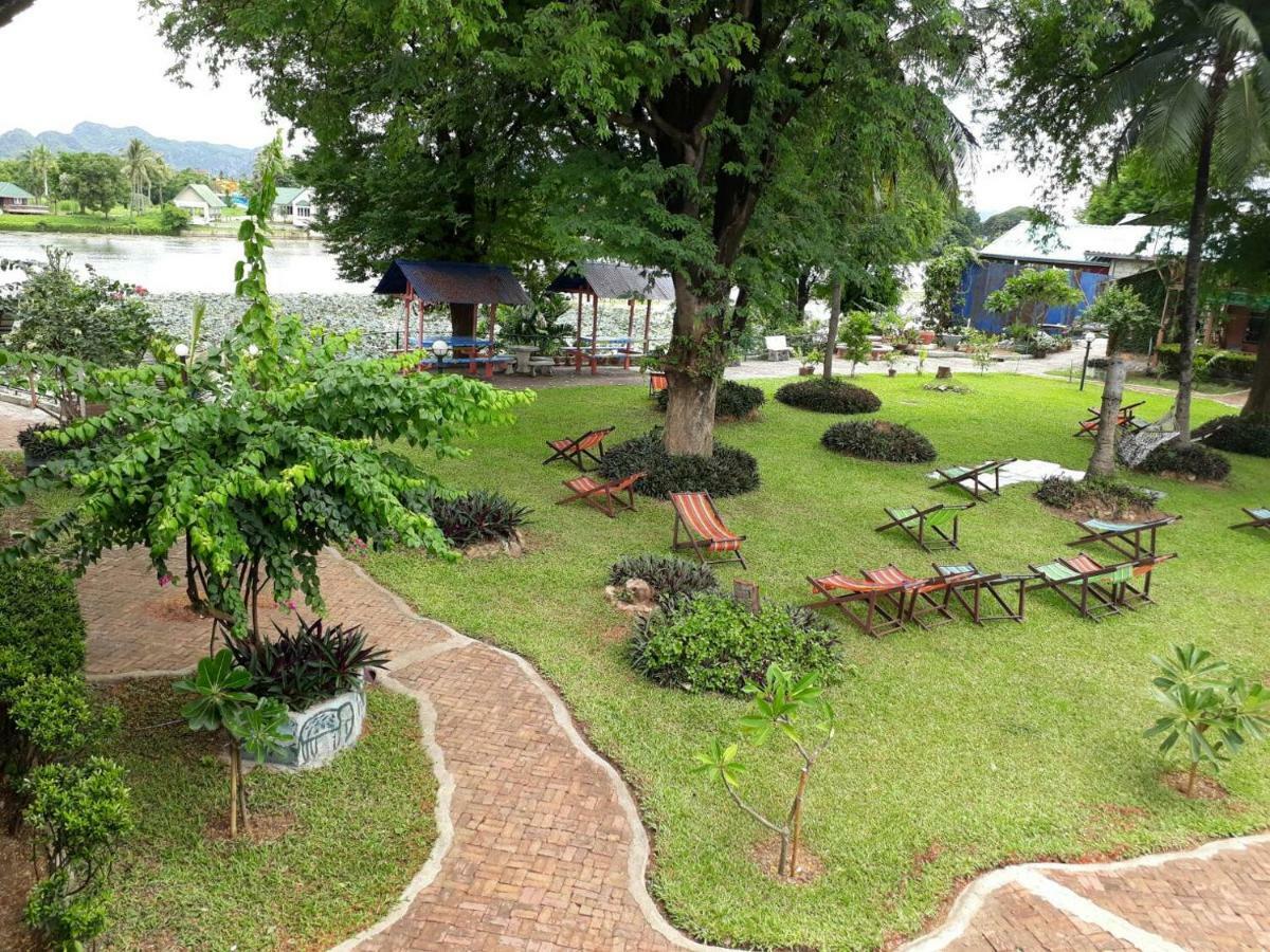 Smiley Frog Apartment Kanchanaburi Exterior photo