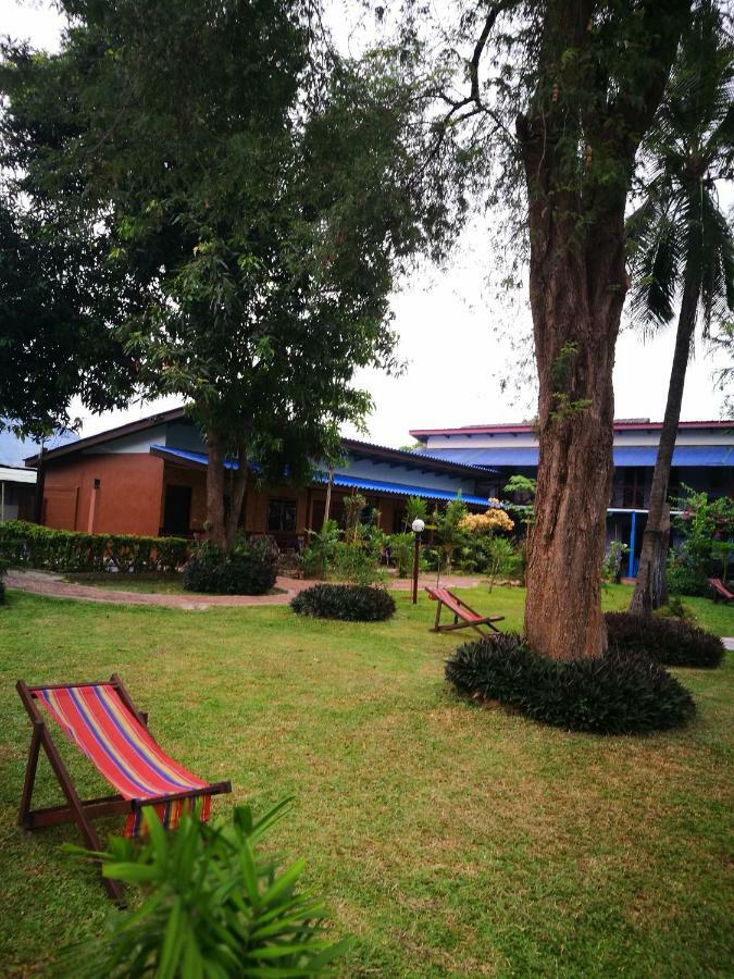 Smiley Frog Apartment Kanchanaburi Exterior photo